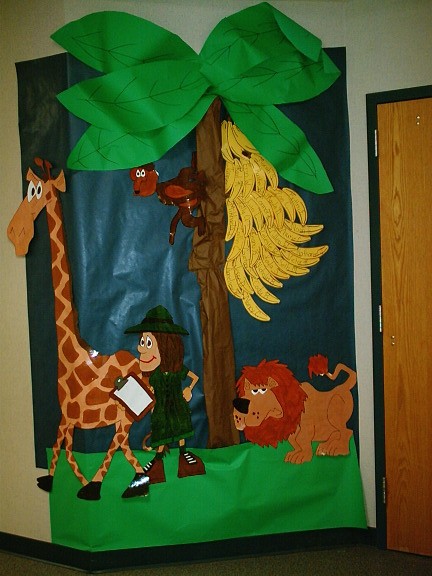 Safari welcome board (pupil bananas) classroom display photo - Photo ...